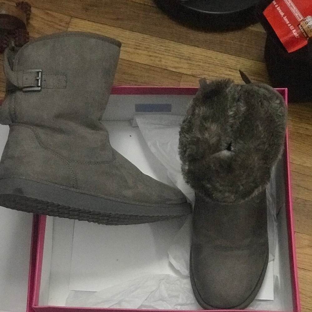 Gap Grey Boots